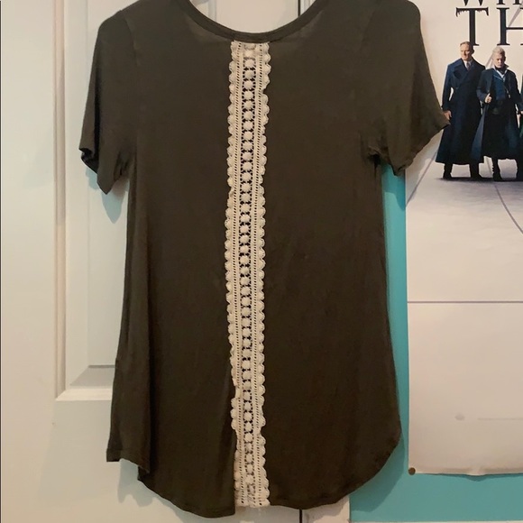 High low shirt - Picture 2 of 2